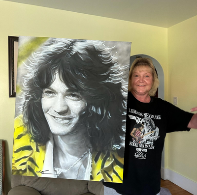 Tracy V.  New York.  USA.